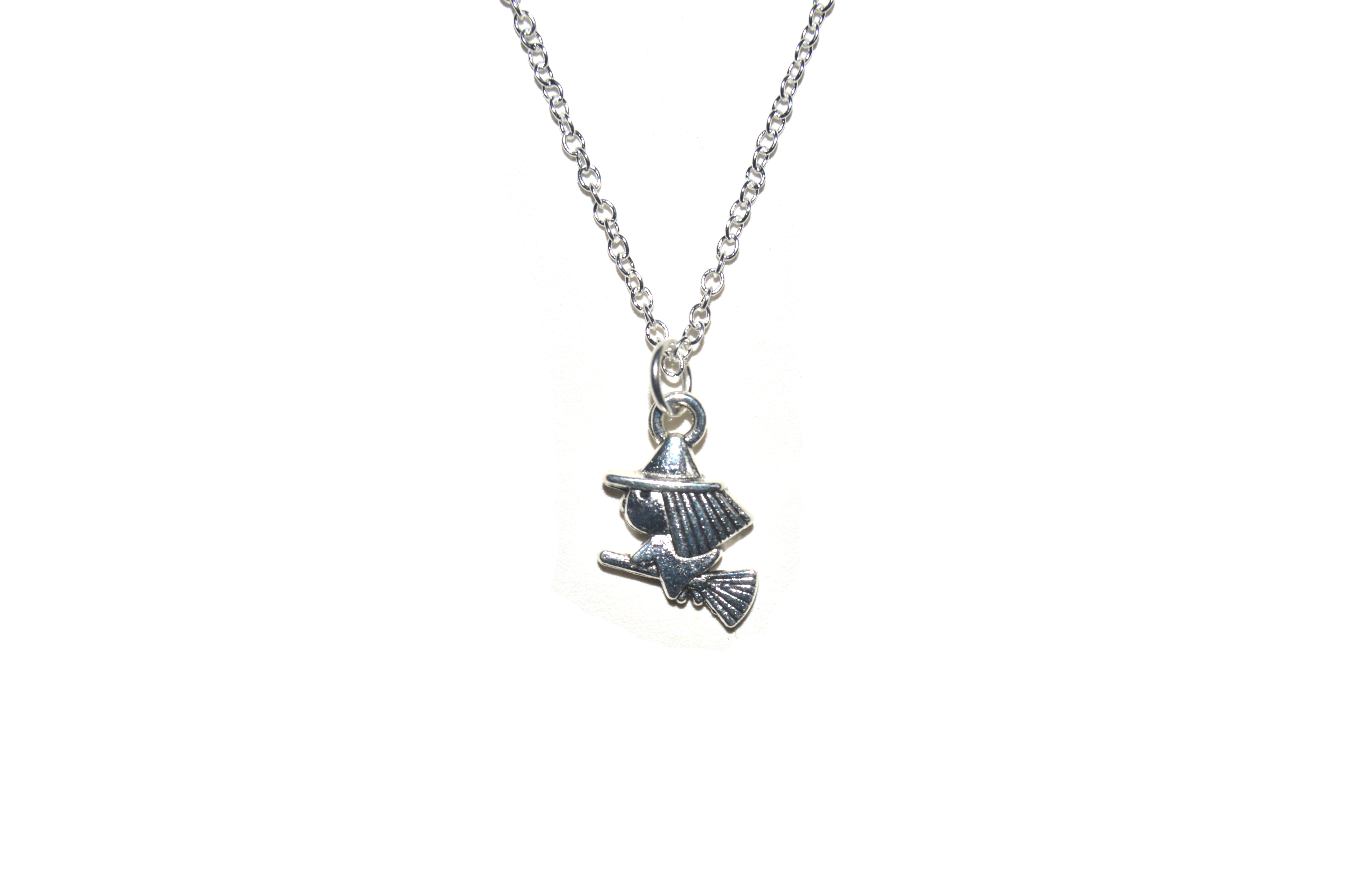 Hexe Anhänger mit Silber Kette 45cm